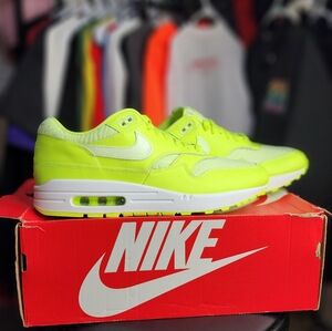 Nike Airmax 1 PRM "Volt Topography" Brand New Size 9Men